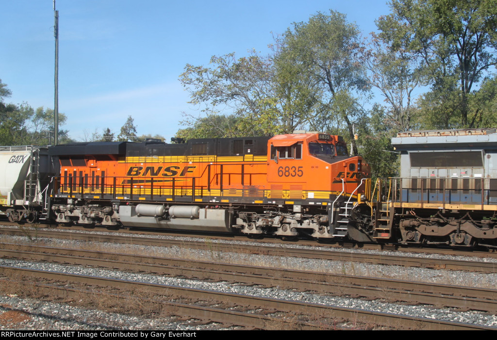 2nd Train - Eastbound CSX Manifest Freight